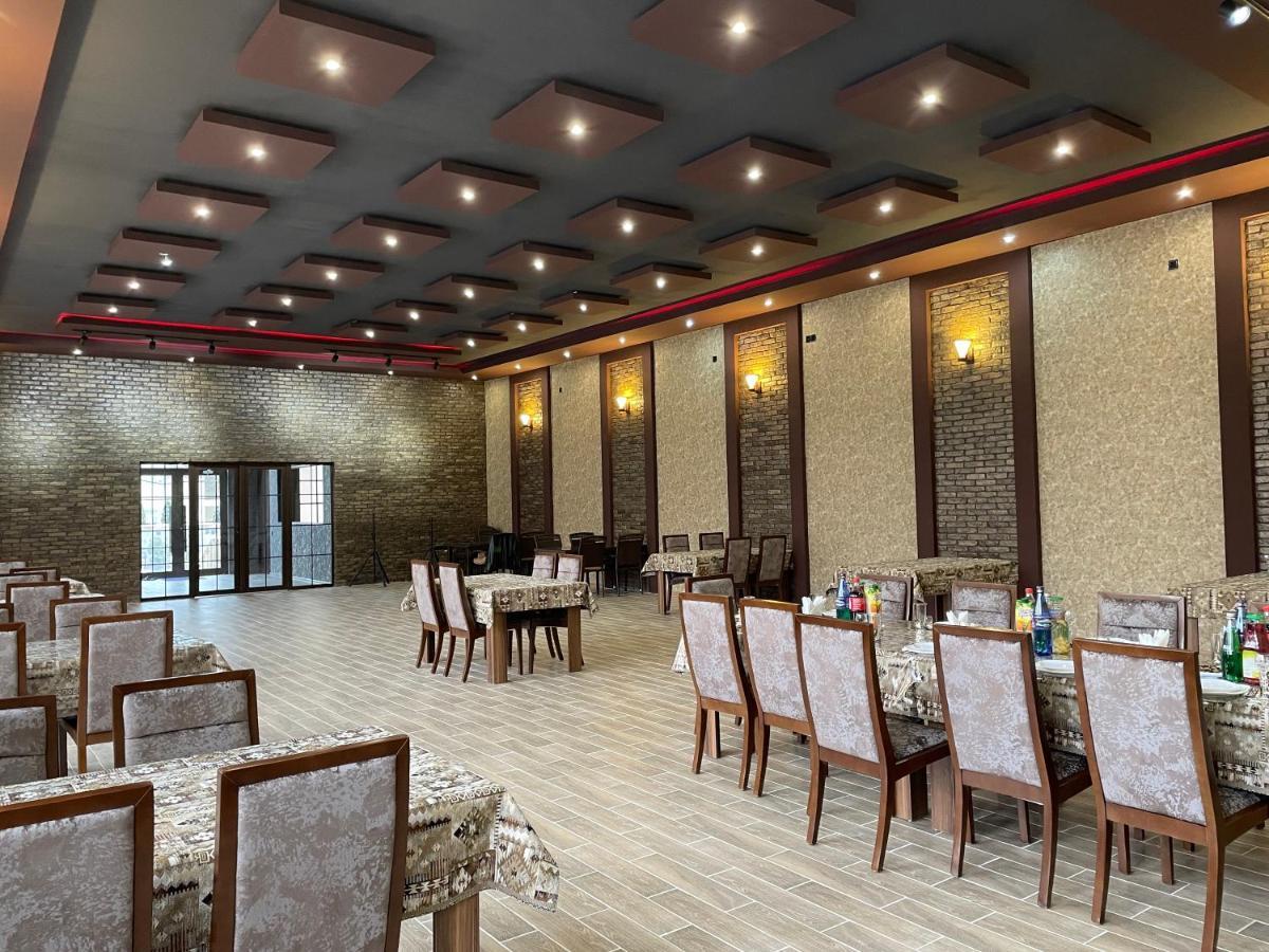 Residence Hotel Restoran Qax Exterior foto